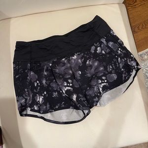 Lululemon Speed Up High-Rise Lined Short 4"